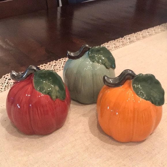Set of 3 Mini Ceramic Pumpkins - Picture 3 of 14